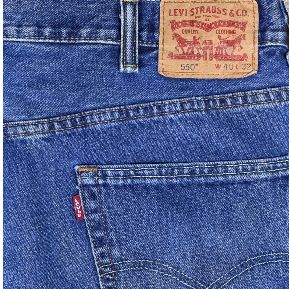 Levis 550 Relaxed Fit Jeans Mens 40x32 Blue Medium Wash‎ Straight Denim Red Tab